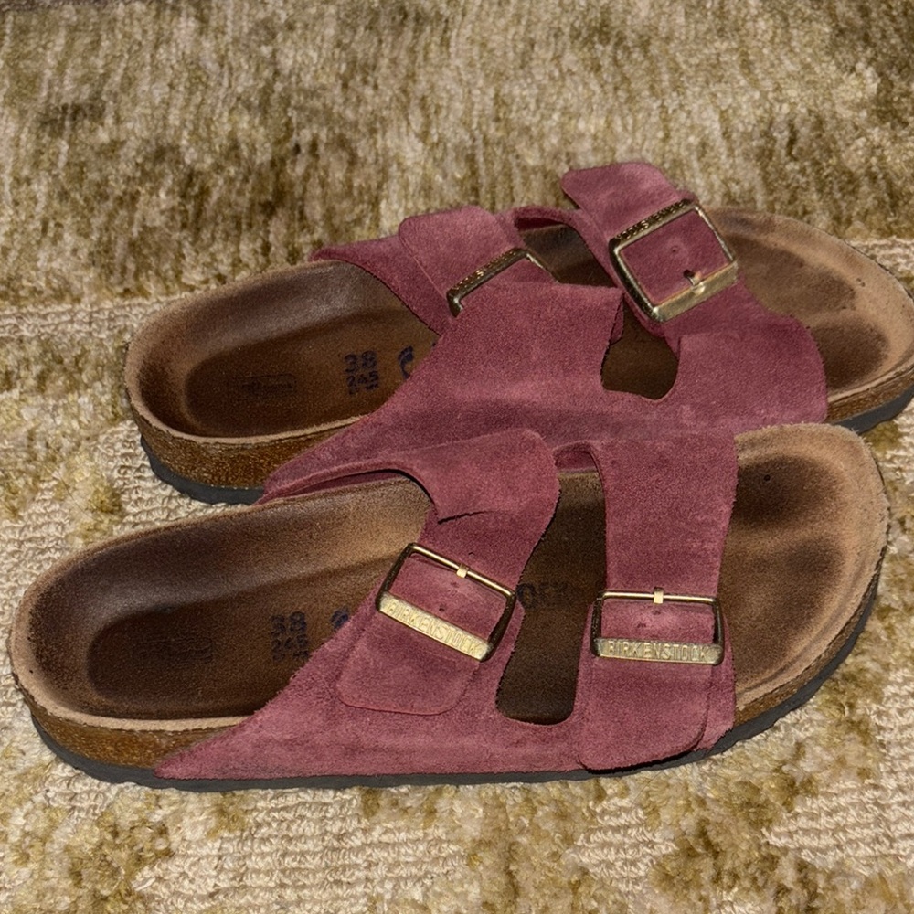 Birkenstock Suede Sandals in Mauve